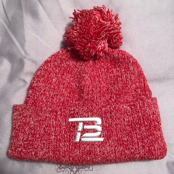 TB12 | Accessories | Tb2 Pompom Winter 